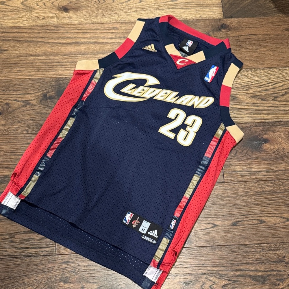 Kids LeBron Cavs Basketball Jersey